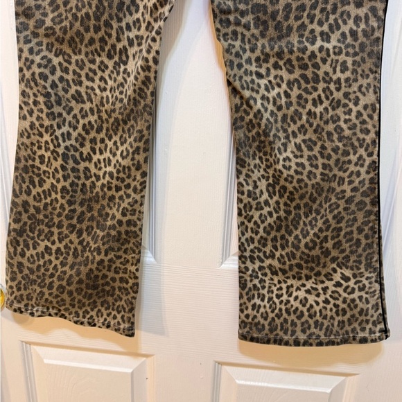 Frame Leopard Print Flare Pants - Picture 5 of 17